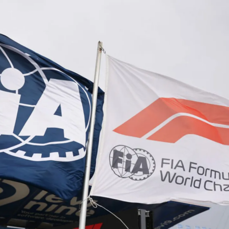 Формула-1 не поедет на Ближний Восток: этапы в Бахрейне и Саудовской Аравии отменены