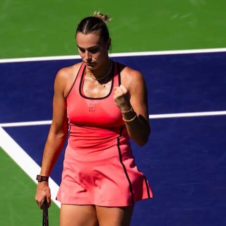 Арина Соболенко вышла в полуфинал «тысячника» в Индиан-Уэллсе, где сыграет с Носковой (прогноз)