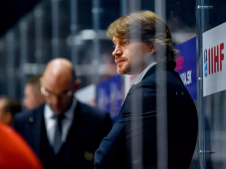 Экс-хоккеист сборной Беларуси Грабовский стал фигурантом дела о нападении в Канаде