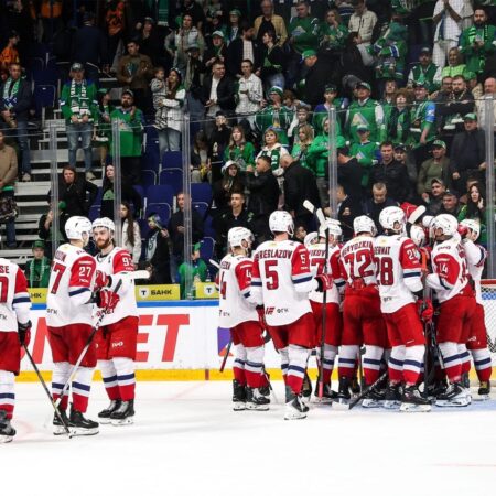 «Локомотив» стал первым полуфиналистом Кубка Гагарина-2026