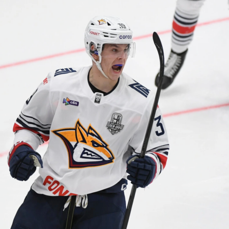 «Металлург» третий раз обыграл «Торпедо» в четвертьфинальном раунде плей-офф КХЛ