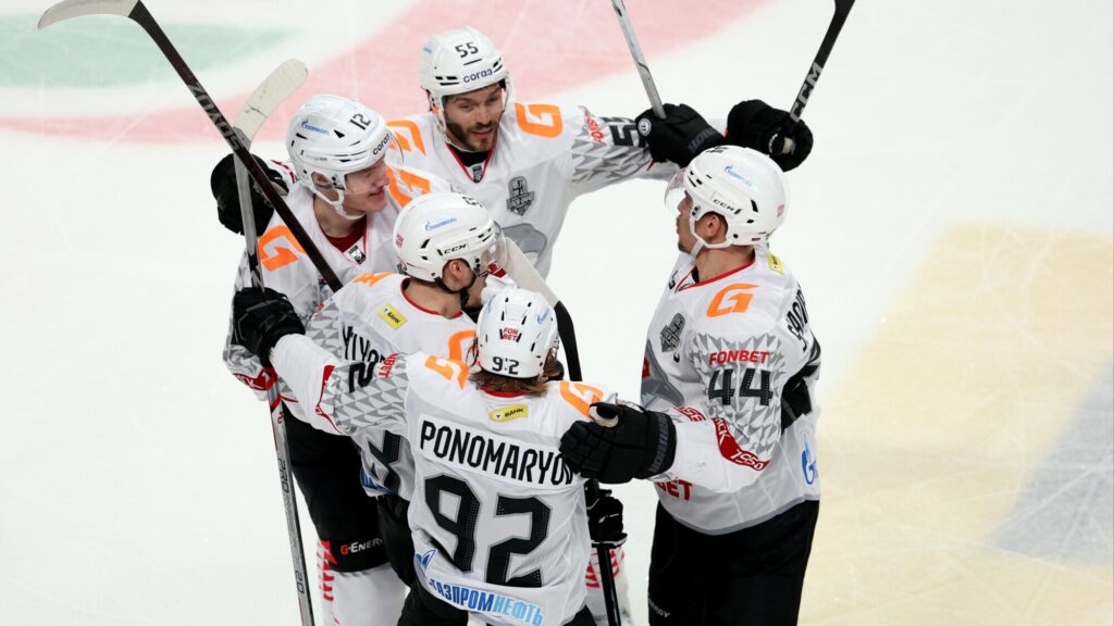 «Локомотив» проиграл «Авангарду»