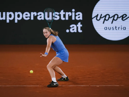Мирра Андреева вышла в 1/4 финала турнира в Линце